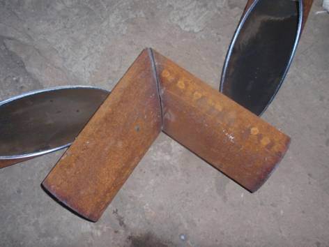 CNC 5 Axis Round Pipe Plasma Cutting Machine CNCXG1200-V 12000W 500-1050mm Profile Cutter