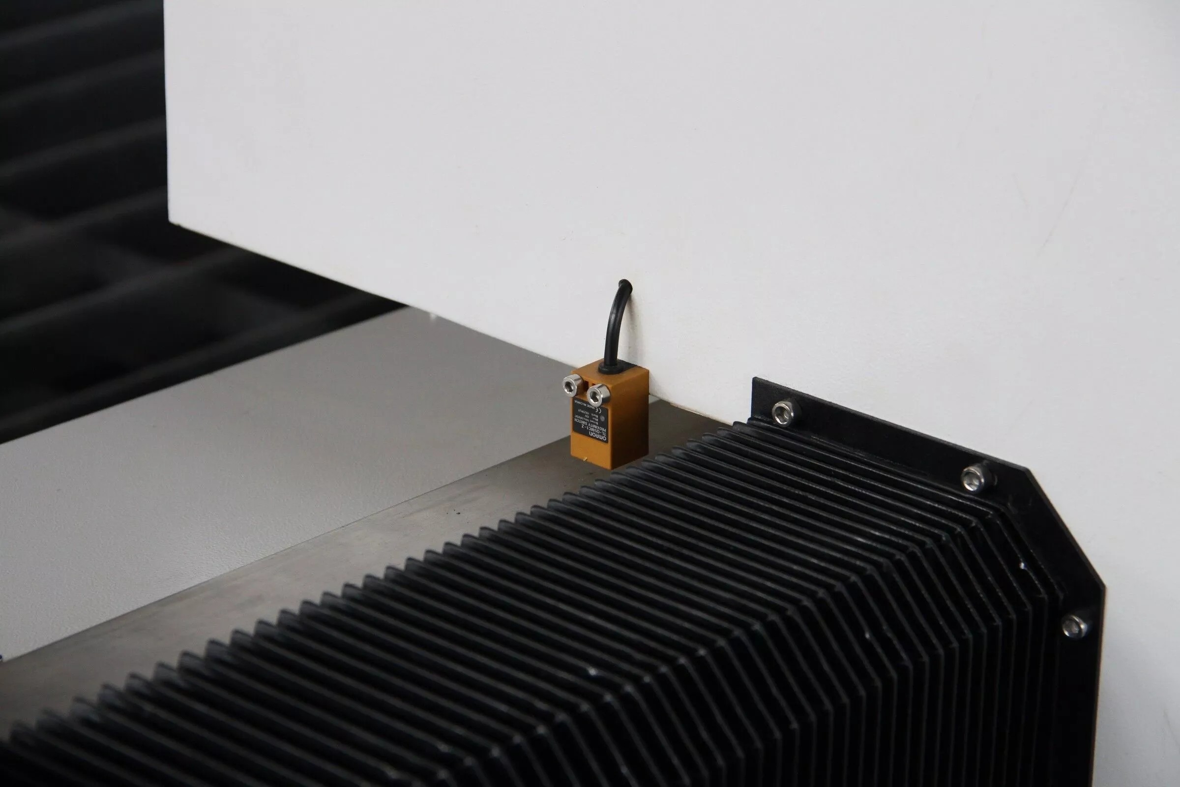 Integrated 220V Table Type Desktop CNC Plasma Cutter